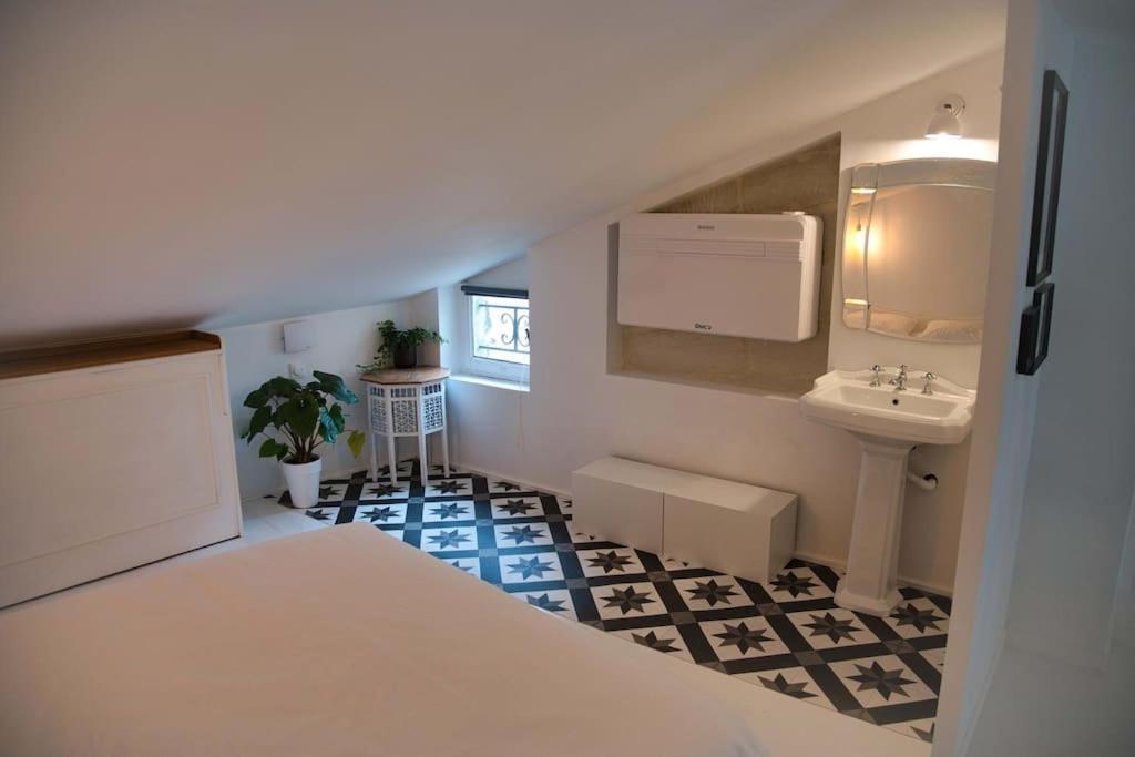 Uzès Appartement-Terrasse Centre Historique מראה חיצוני תמונה